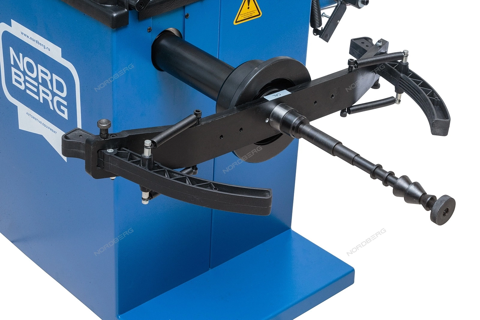 Фото-11419 Станок балансировочный Nordberg 4524C_220V полуавтомат Фото-11419 Станок балансировочный Nordberg 4524C_220V полуавтомат