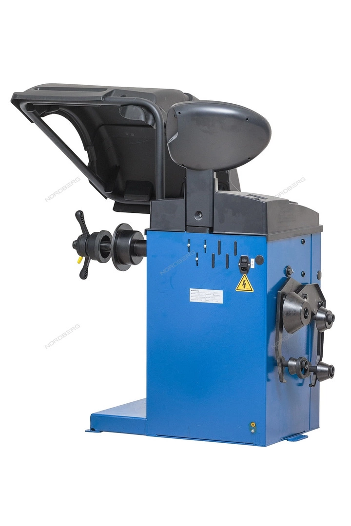 Фото-11554 Станок балансировочный Nordberg 45TRK_380V для грузовых машин Фото-11554 Станок балансировочный Nordberg 45TRK_380V для грузовых машин