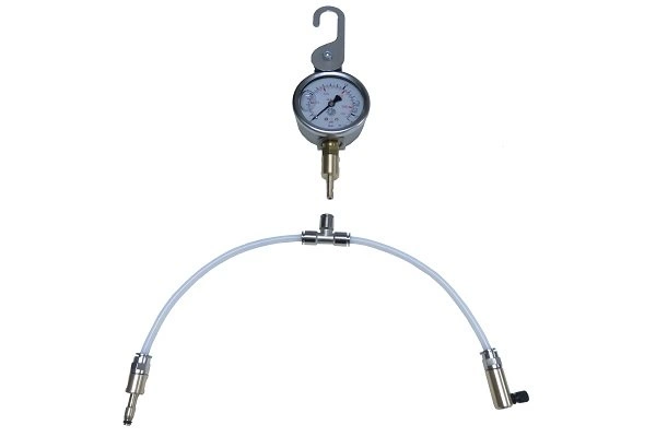 Фото-5143 Комплект с манометром для проверки давления подпора в обратке форсунок BOSCH Пьезо