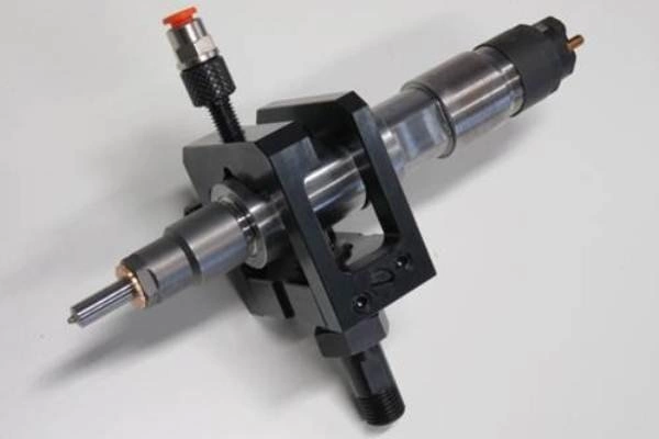 Фото-12220 Адаптер DL-CR 50013 универсальный для проверки грузовых форсунок