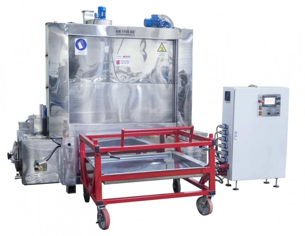 Фото-496 Установка для промышленной очистки деталей АМ1100 BS