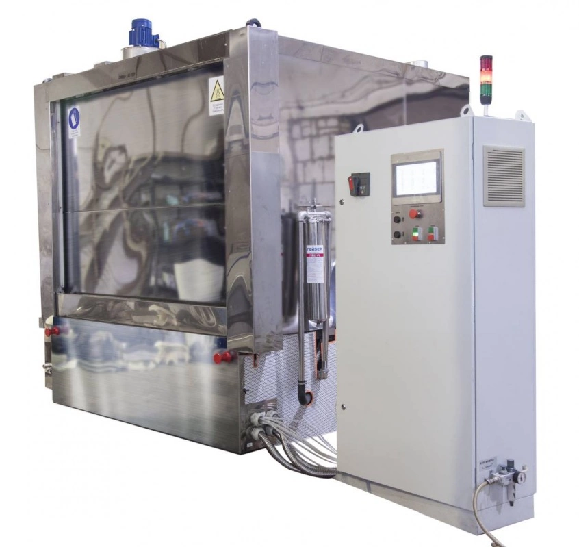 Фото-505 Установка для промышленной очистки деталей АМ1300 BC