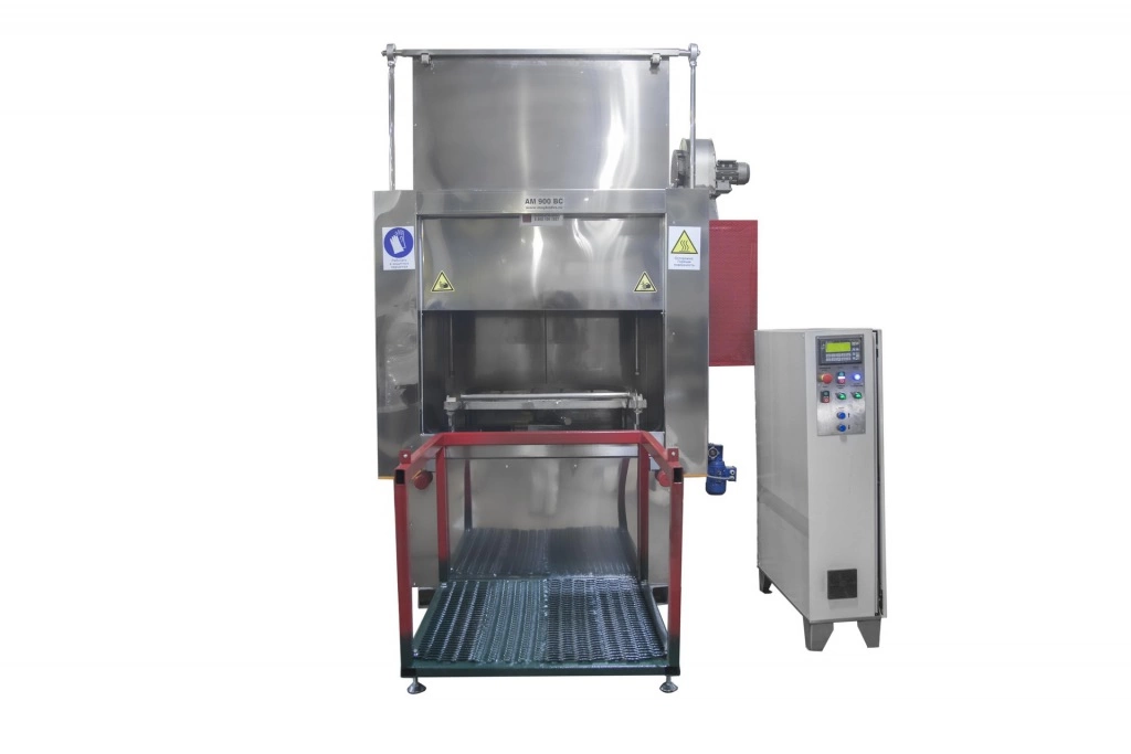 Фото-9667 Установка для промышленной очистки деталей АМ900 BS