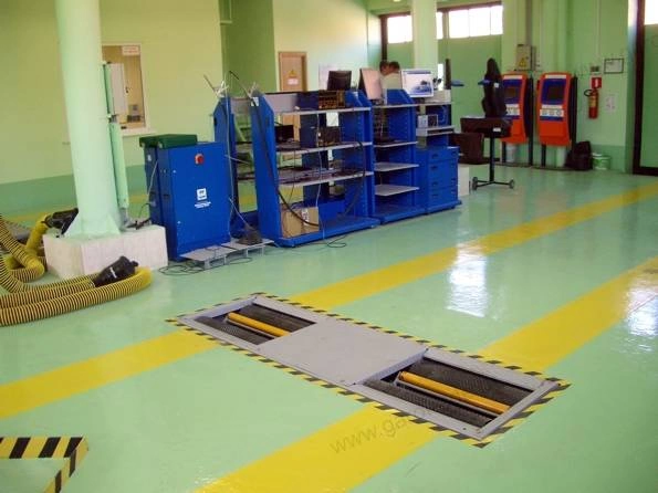 Фото-15923 Стенд ГАРО тормозной стационарный СТС-4-СП-11 Фото-15923 Стенд ГАРО тормозной стационарный СТС-4-СП-11