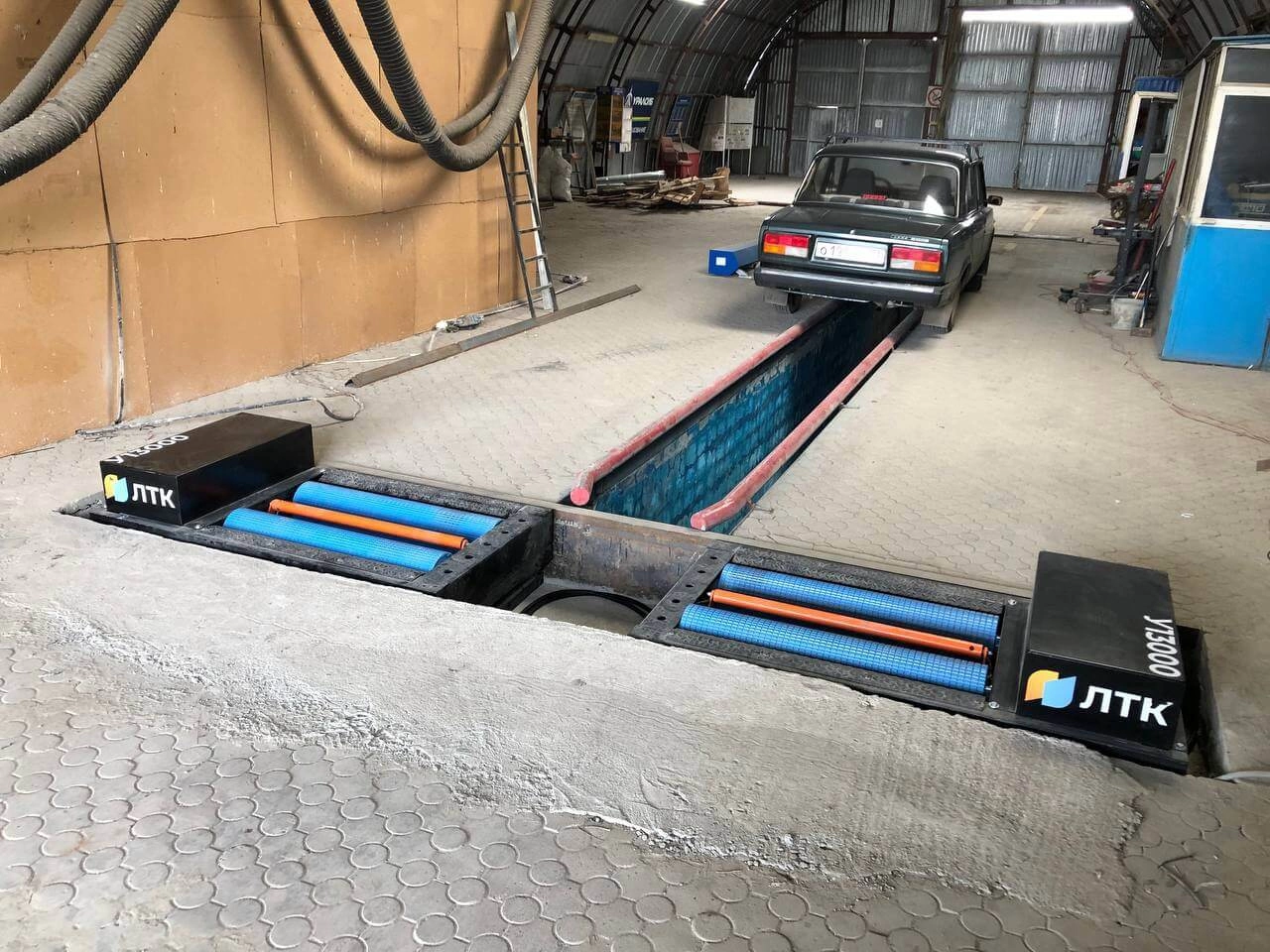 Фото-27671 Тормозной стенд ЛТК-У13000 ПРЕМИУМ универсальный