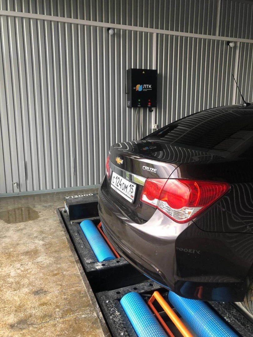 Фото-27677 Тормозной стенд ЛТК-У13000 ПРЕМИУМ универсальный