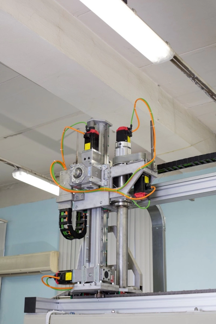 Фото-14605 Установка гидроабразивной обработки с ЧПУ КС-150А/5D