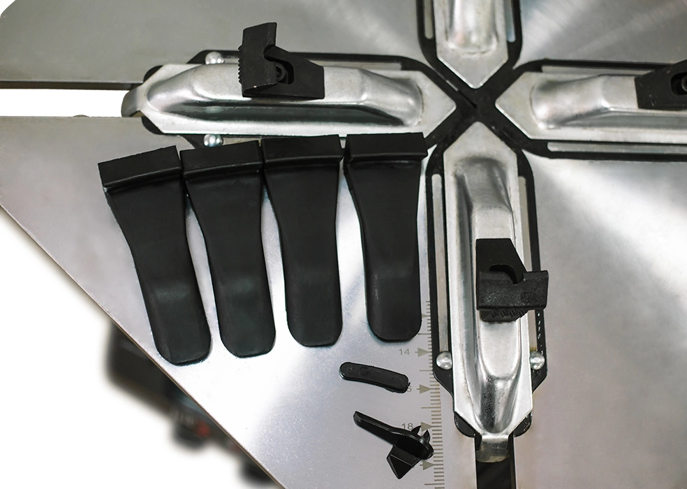 Фото-8149 Шиномонтажный станок СТОРМ A26