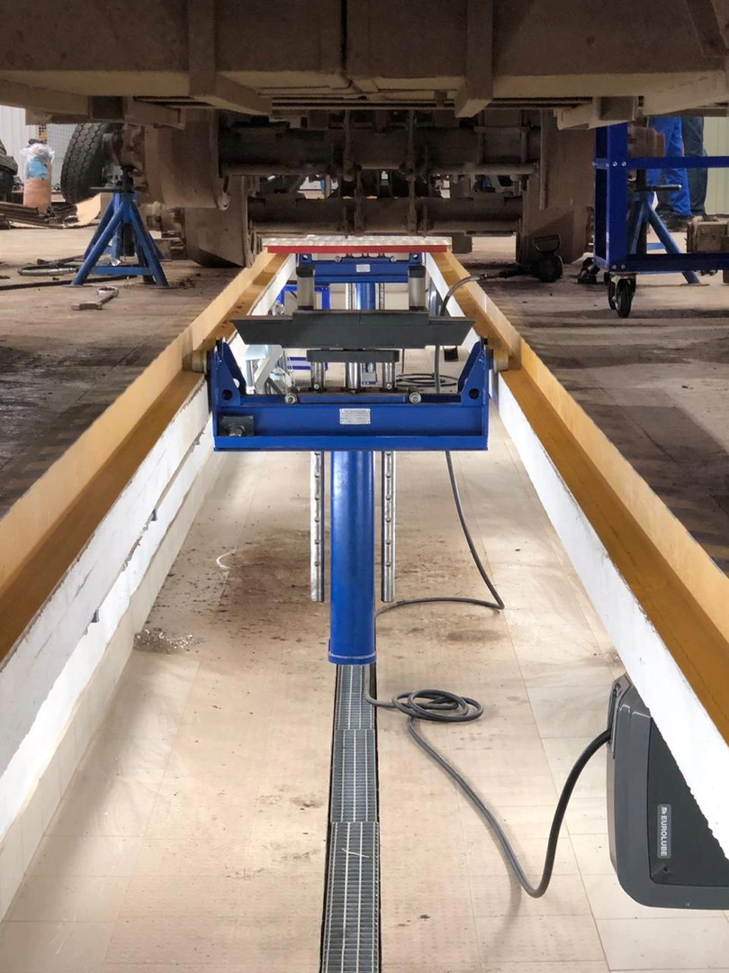 Фото-14968 Канавный подъемник грузовой П-114Е-10, П-114Е-10-1, П-114Е-16, П-114Е-16-1