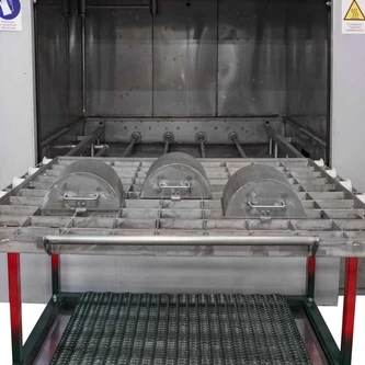 Фото-18455 Установка для промышленной очистки деталей АМ1400 BS