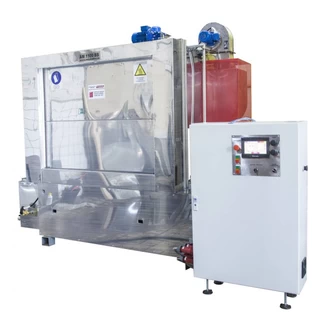 Фото-547 Установка для промышленной очистки деталей АМ900 BS