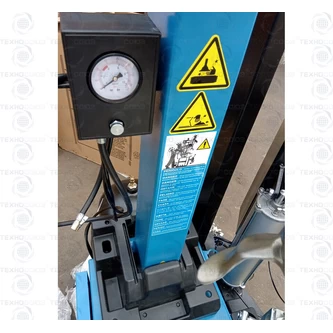 Фото-17639 Станок шиномонтажный автомат с приспособлением 